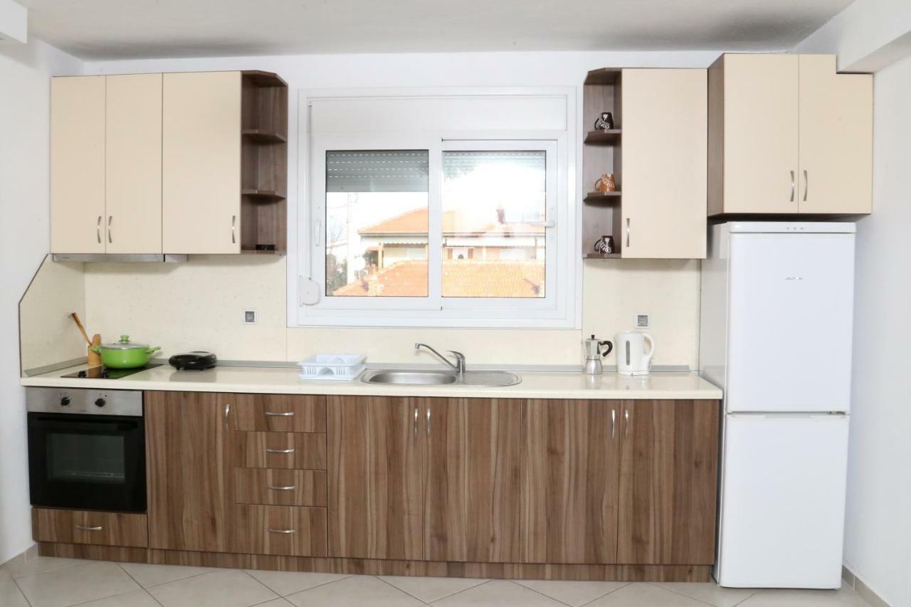 Sinanis Family Apartment *